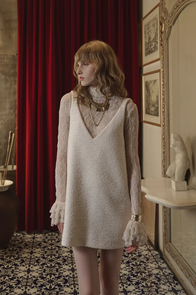 ABITO IN BOUCLÉ CON SCOLLO A V - SO ALLURE - immagine 4