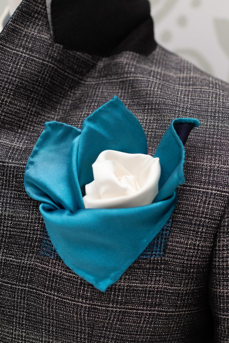 Doppio fazzoletto da uomo UMBERTO ECO - immagine 2